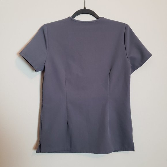 Figs Limited Edition Charcoal Grey Casma Three-Pocket Scrub Top XS - Picture 9 of 10
